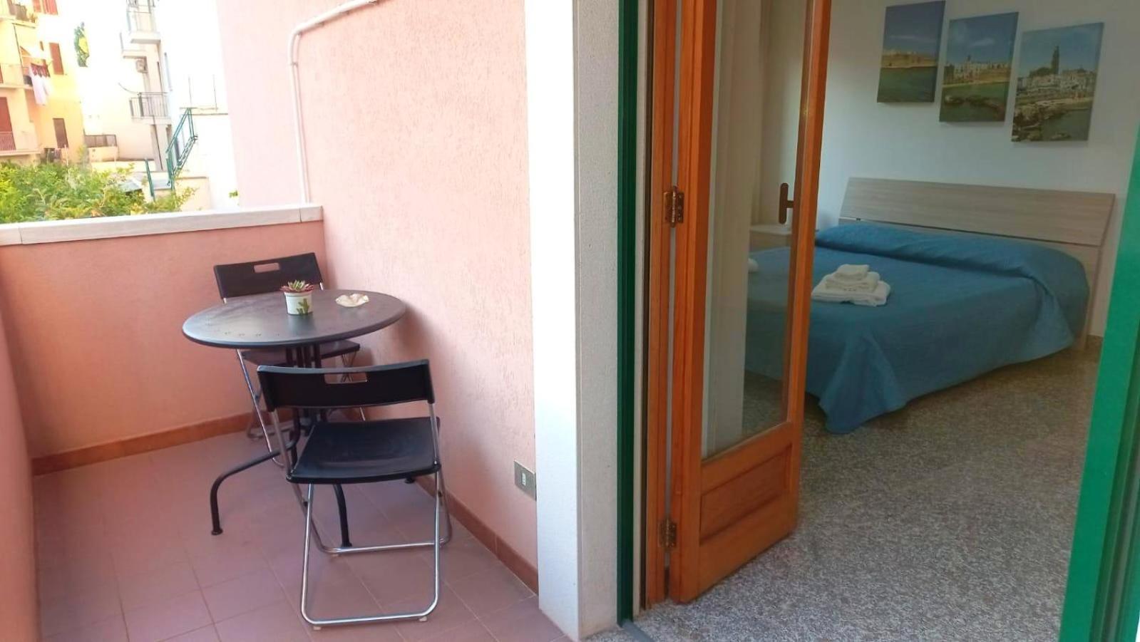 Marval Apartment Monopoli Bagian luar foto
